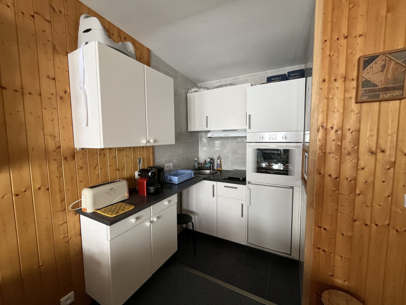 _lv_images__lot_0020392456_06_10197760