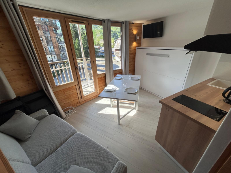_lv_images__lot_0020392459_01_11052356 _lv_images__lot_0020392459_01_11052356