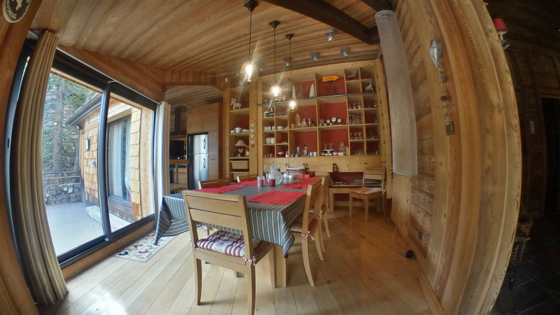 _lv_images__lot_0040260063_03_10542566