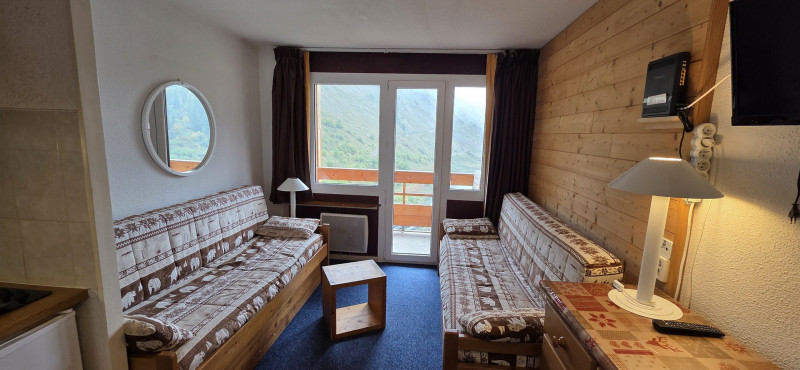 _lv_images__lot_0050290402_15_9353981