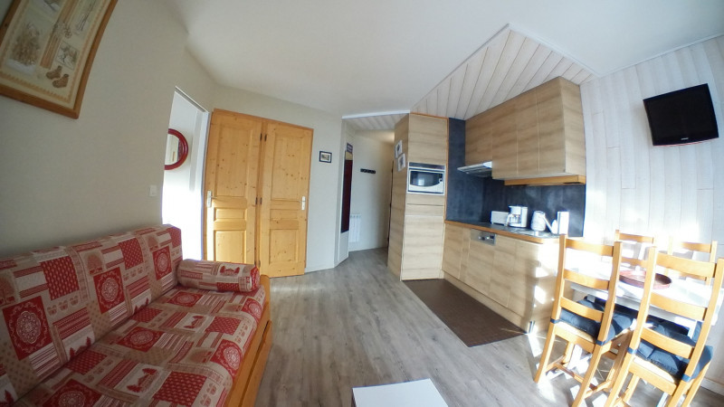 _lv_images__lot_0050310026_04_9276275