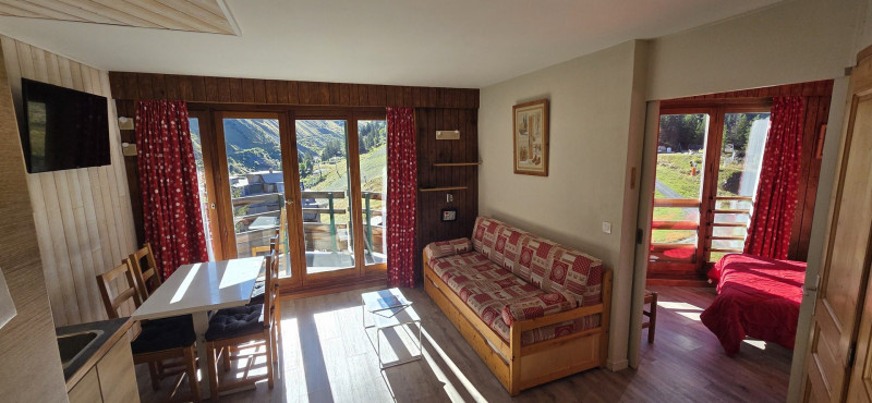 _lv_images__lot_0050310026_11_9962723