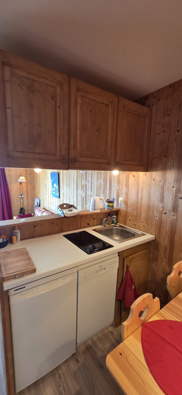 _lv_images__lot_0050310027_05_9525338