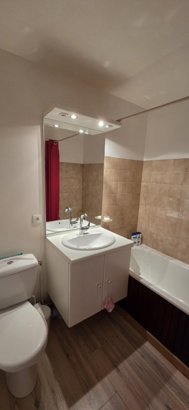 _lv_images__lot_0050310027_10_10016059