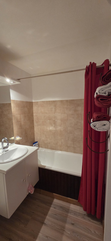 _lv_images__lot_0050310027_11_9709942