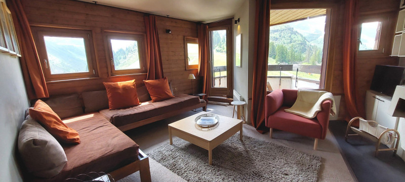 _lv_images__lot_0050320025_01_9372669