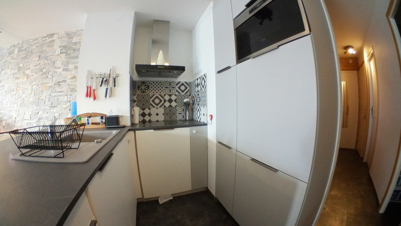 _lv_images__lot_0050320030_07_9763550