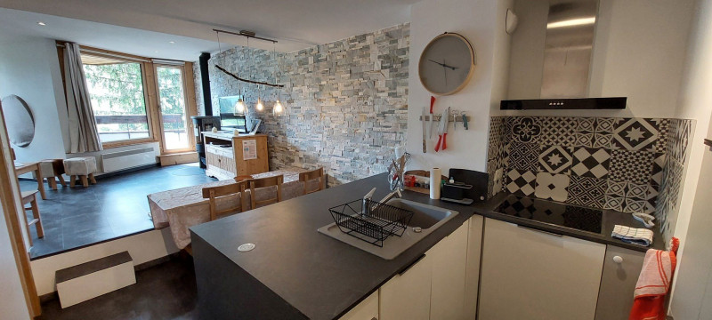 _lv_images__lot_0050320030_09_9314841 _lv_images__lot_0050320030_09_9314841