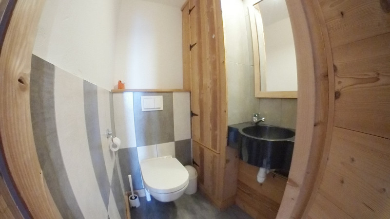 _lv_images__lot_0050420303_11_9492772 _lv_images__lot_0050420303_11_9492772