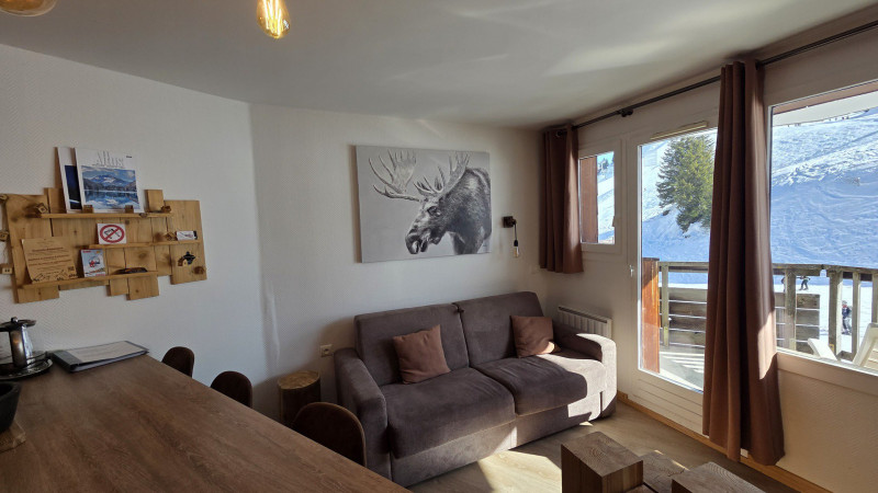 _lv_images__lot_0050450013_01_10138769 _lv_images__lot_0050450013_01_10138769