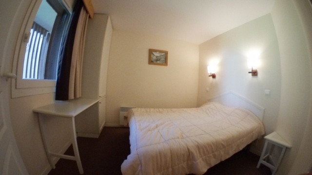 _lv_images__lot_0050450013_06_9770443