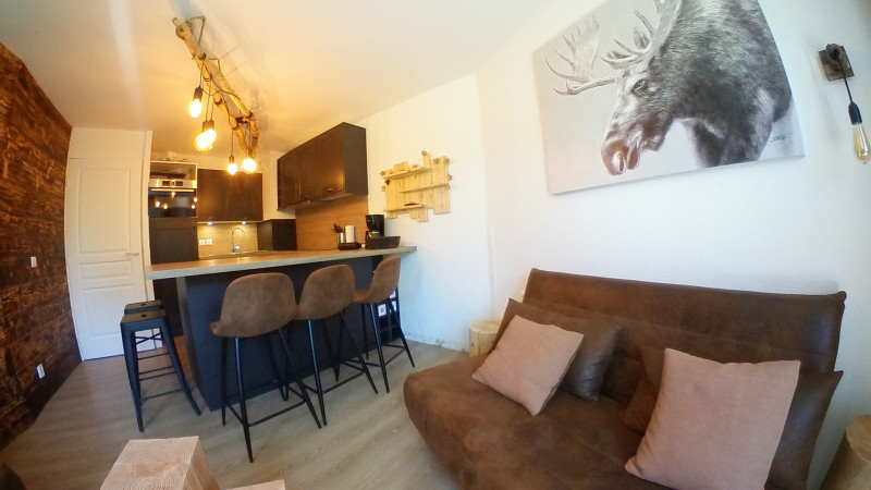 _lv_images__lot_0050450013_15_10329717