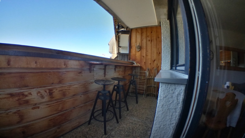 _lv_images__lot_0050450024_12_9828973