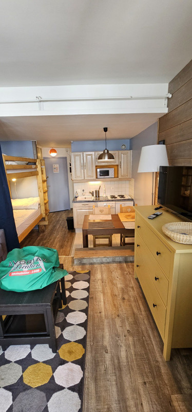 _lv_images__lot_0050450027_10_9295812