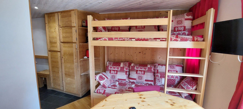 _lv_images__lot_0050450036_09_9744057 _lv_images__lot_0050450036_09_9744057