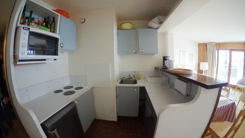 _lv_images__lot_0050450037_03_10125101