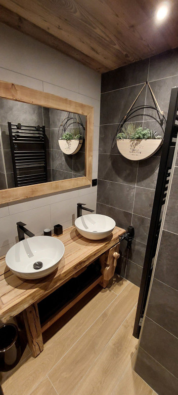 _lv_images__lot_0050450038_06_10322182