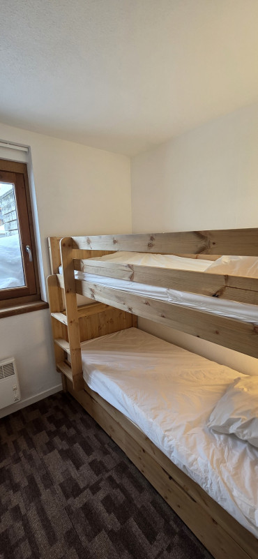 _lv_images__lot_0050450040_08_9578774