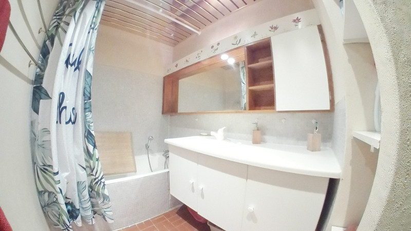 _lv_images__lot_0050450043_05_9236810 _lv_images__lot_0050450043_05_9236810