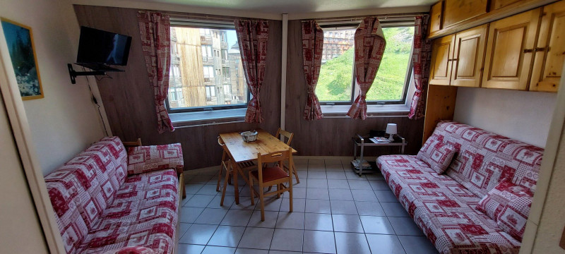 _lv_images__lot_0050450054_01_10287976 _lv_images__lot_0050450054_01_10287976