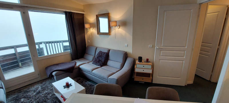 _lv_images__lot_0050450055_10_9775460