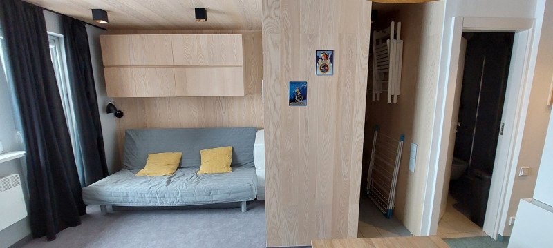 _lv_images__lot_0050450061_11_10244114