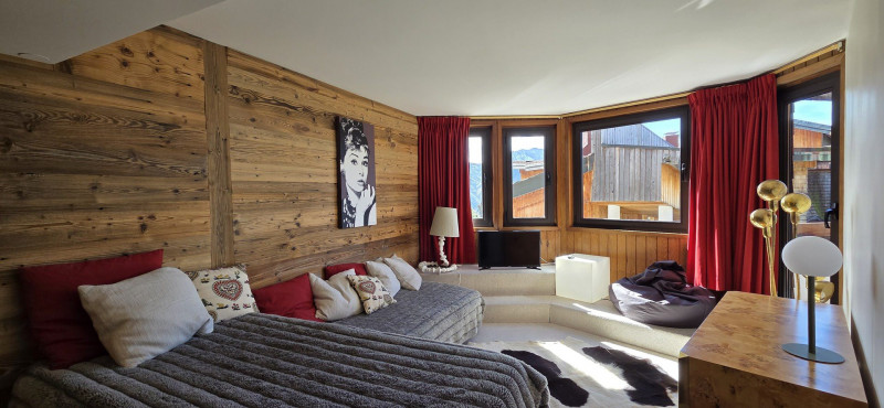 _lv_images__lot_0050450073_01_9822703