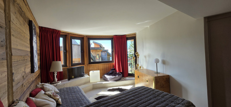 _lv_images__lot_0050450073_02_9360208