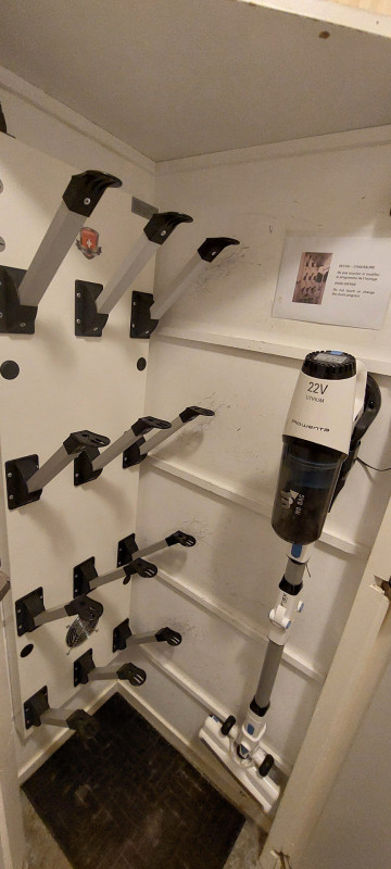 _lv_images__lot_0050450077_14_10199939