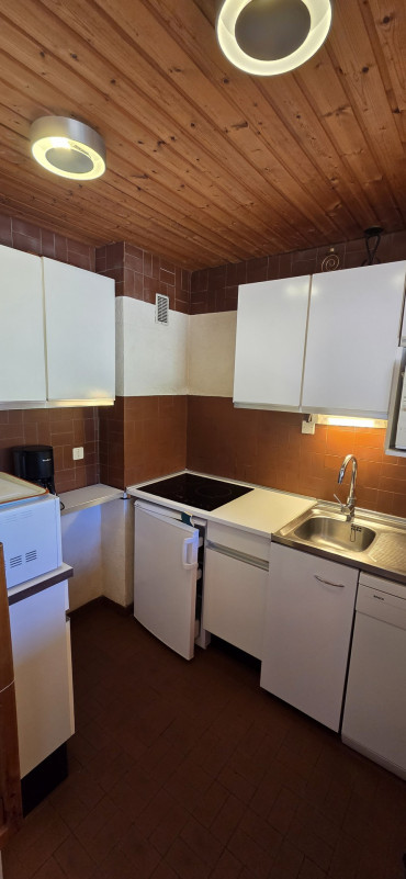 _lv_images__lot_0050450078_08_9802201