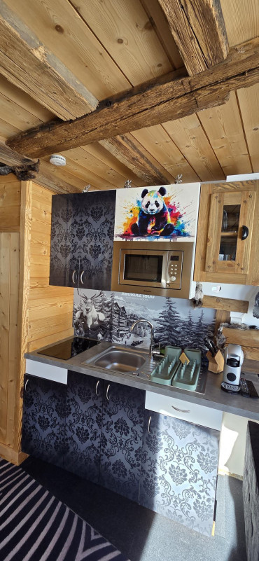 _lv_images__lot_0050450083_06_9604955