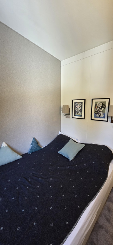 _lv_images__lot_0050450084_11_11040819 _lv_images__lot_0050450084_11_11040819