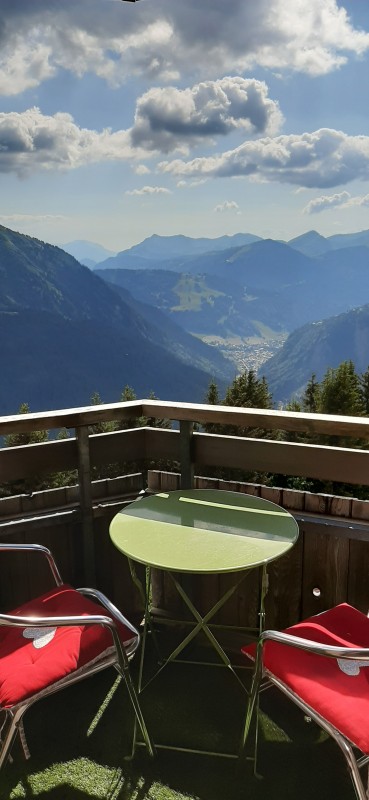 Balcony with a View Over the Mountains