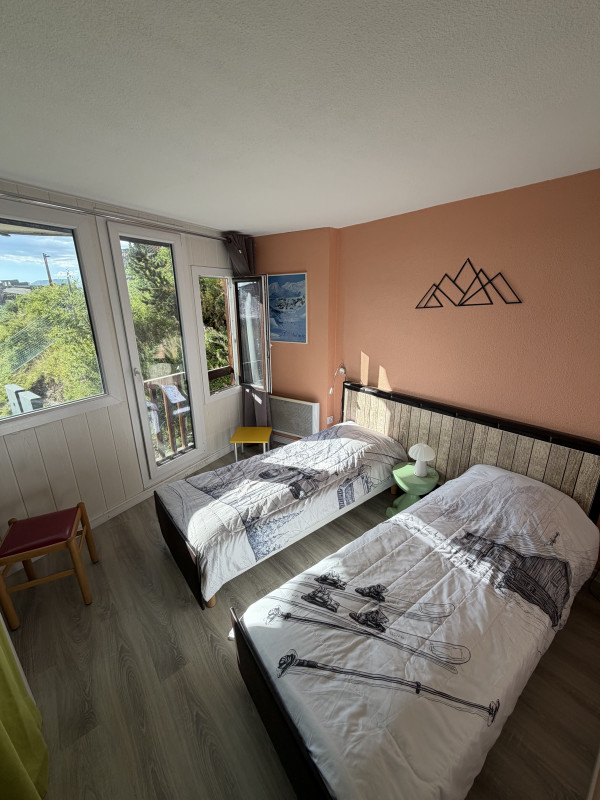 Chambre Lits Simples Vue Montagne