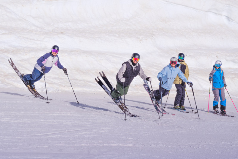 ski-carving-nologo-nikooo-r-22-9683263 ski-carving-nologo-nikooo-r-22-9683263